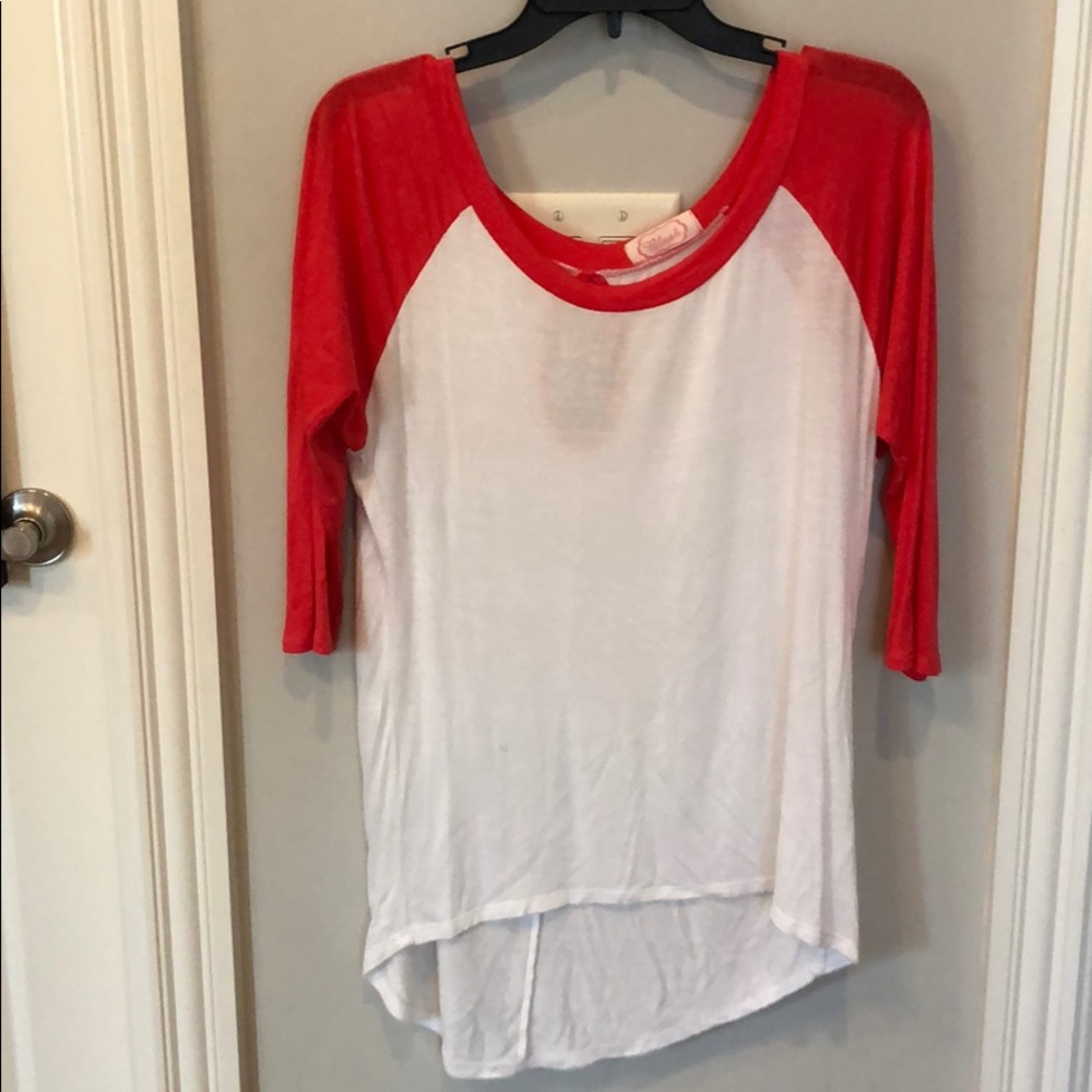 Baseball tee